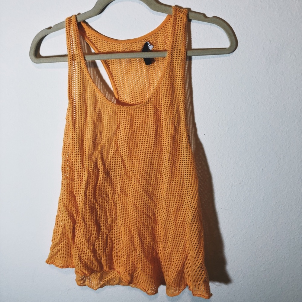 Mesh tank